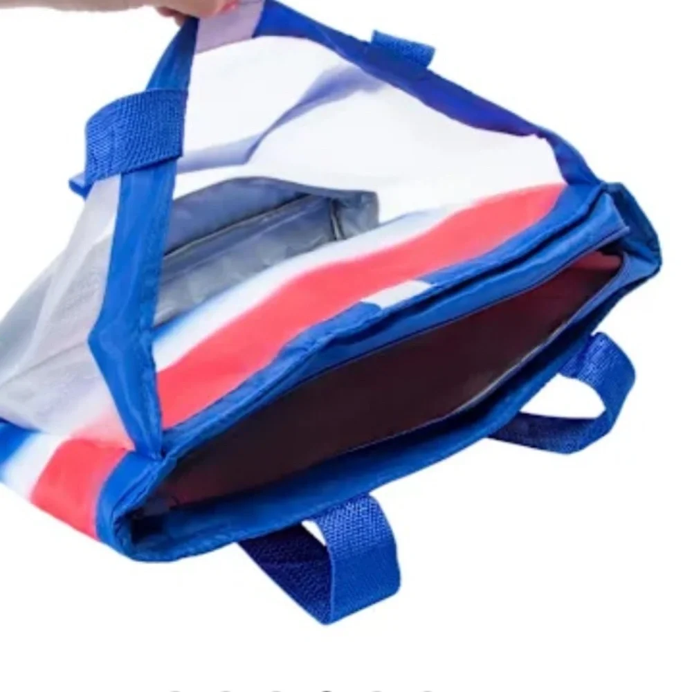 Red White and Blue Insulated Hot Cold Beach Picnic Outdoor Tote New With Tags